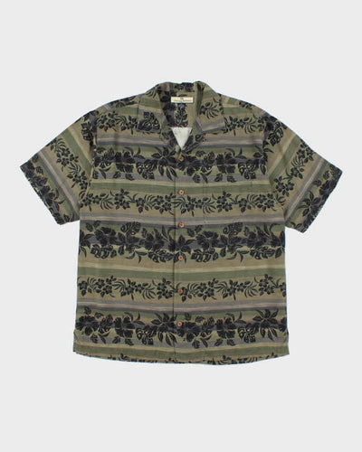 Vintage Tommy Bahama Oversized Silk Hawaiian Shirt - M