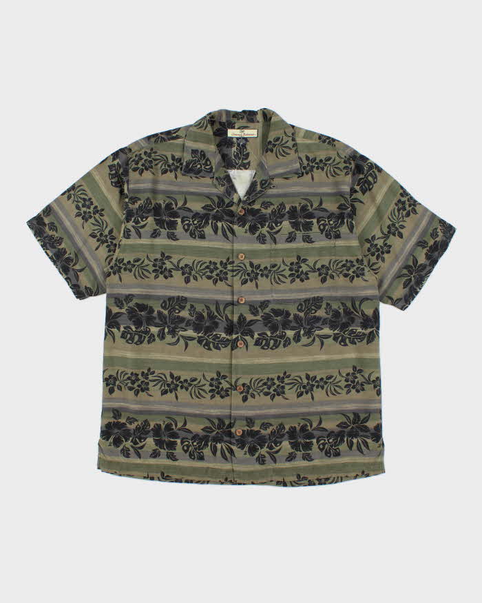 Vintage Tommy Bahama Oversized Silk Hawaiian Shirt - M