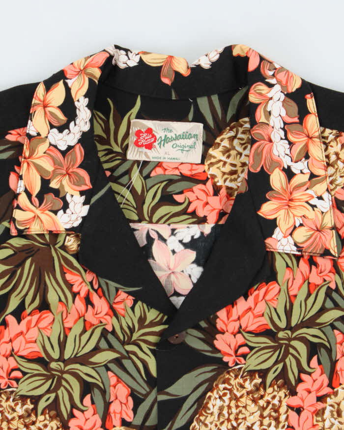 Vintage Hilo Hattie Hawaiian Shirt - XL