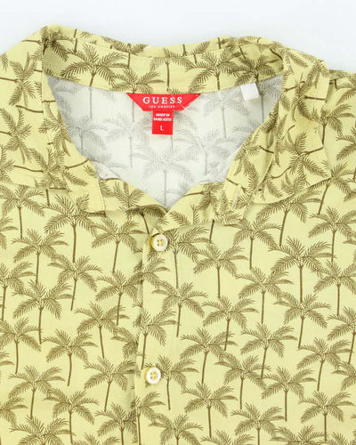 Vintage Y2K Guess Palm Printed Lightweight Hawaiian Shirt - L
