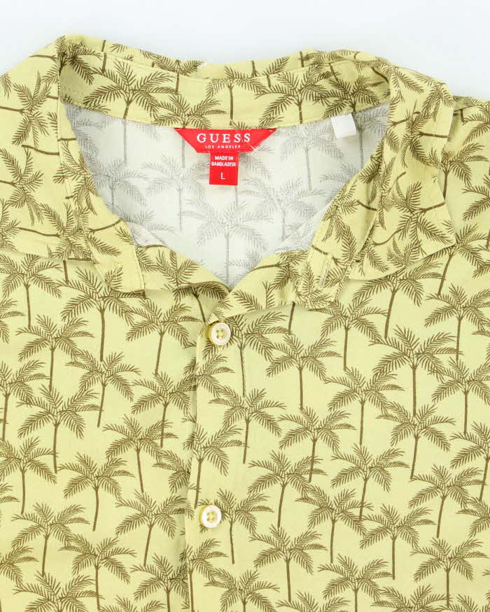 Vintage Y2K Guess Palm Printed Lightweight Hawaiian Shirt - L