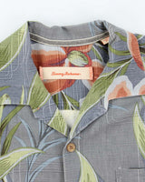 Vintage 2000's Tommy Bahama Silk Patterned Hawaiian Shirt - M