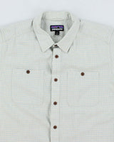 Vintage 2000's Patagonia Checked Short Sleeve Shirt - M