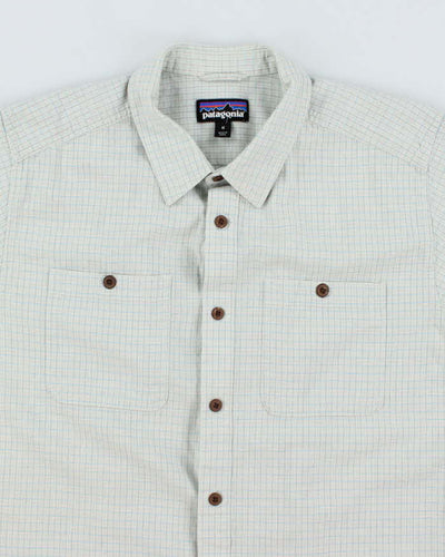 Vintage 2000's Patagonia Checked Short Sleeve Shirt - M