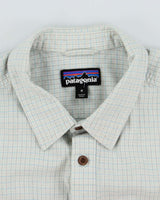 Vintage 2000's Patagonia Checked Short Sleeve Shirt - M