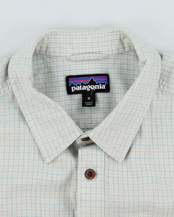 Vintage 2000's Patagonia Checked Short Sleeve Shirt - M