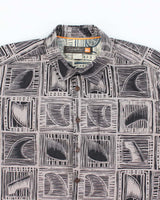 Vintage 2000's Quiksilver Patterned Short Sleeve Hawaiian Shirt - M