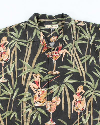 Vintage 2000's Tommy Bahama Floral Print Hawaiian Shirt - L