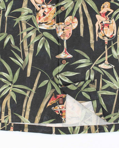 Vintage 2000's Tommy Bahama Floral Print Hawaiian Shirt - L
