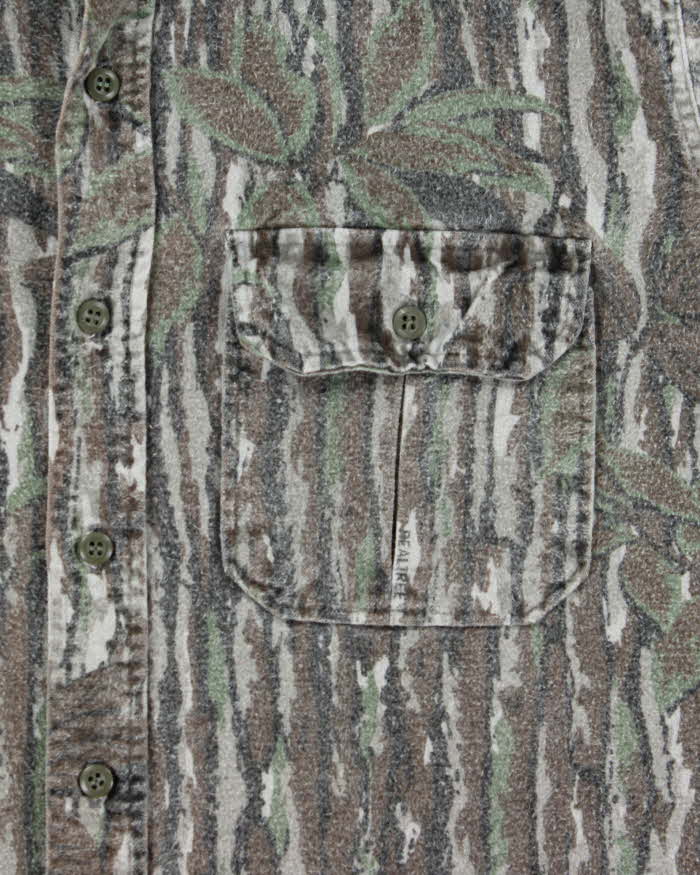 Vintage 90's Cabelas Heavyweight Realtree Camouflage Long Sleeved Shirt - XL