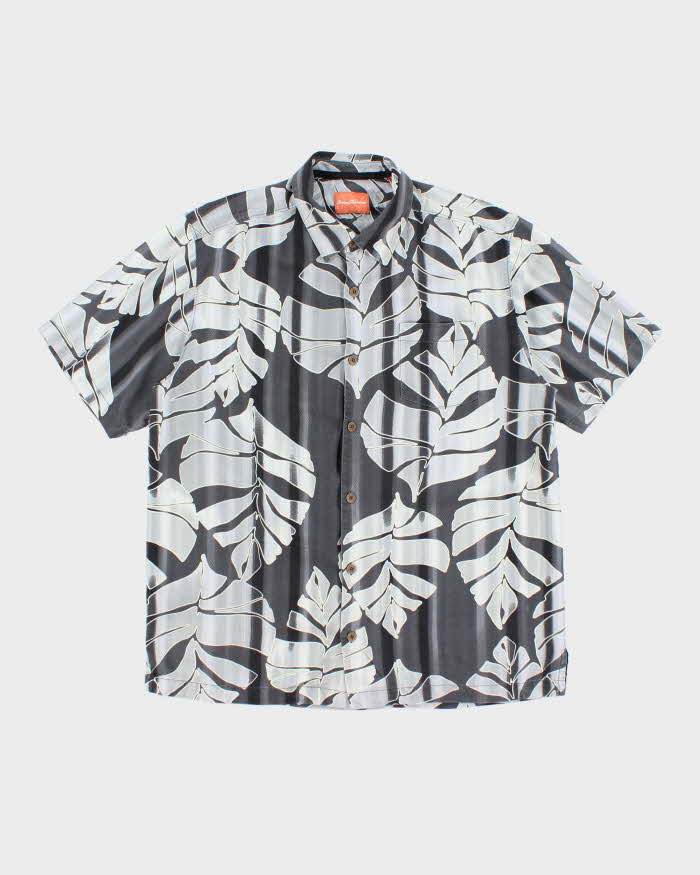 Vintage Tommy Bahama Floral Print Hawaiian Shirt - M