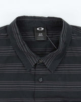 Vintage 2000's Oakley Striped Short Sleeve Shirt - XL