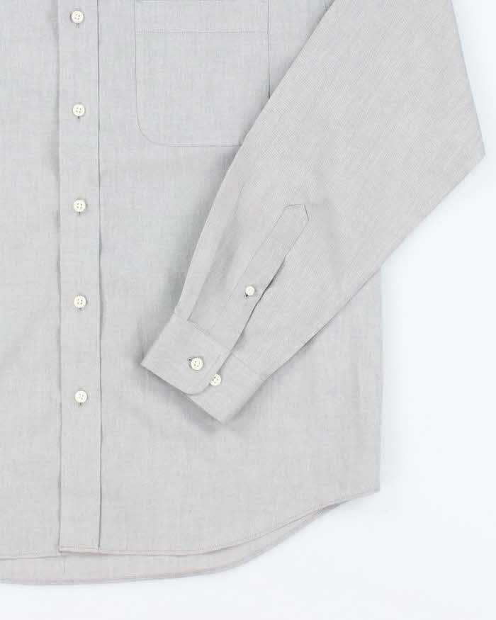 Vintage 2000's Eddie Bauer Wrinkle Resistant Plain Shirt - M