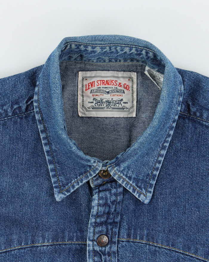 Vintage 2000's Levi's Dark Wash Long Sleeve Denim Shirt - M