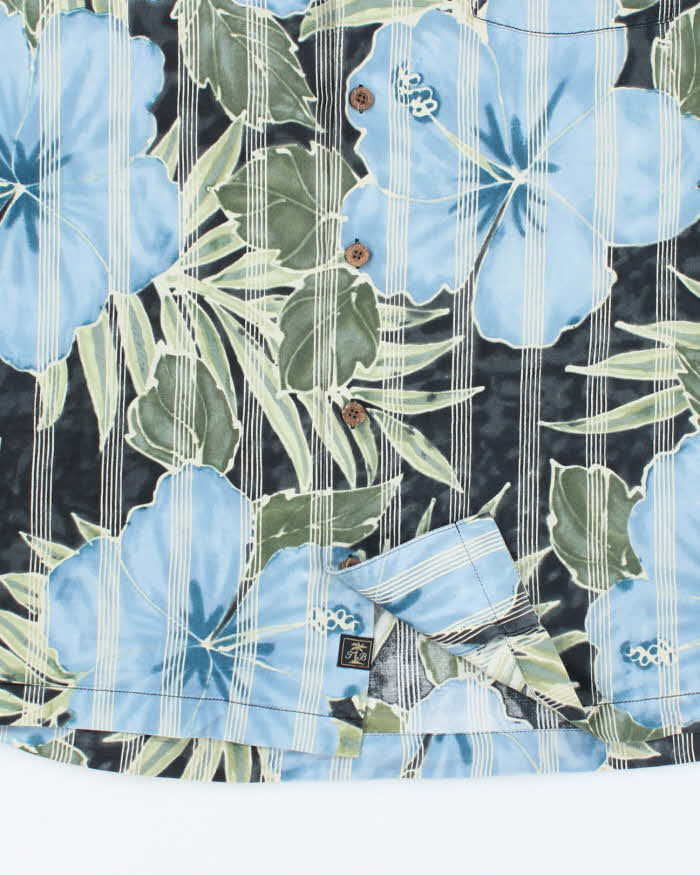 Vintage Y2K Tommy Bahama Floral Printed Hawaiian Shirt - L