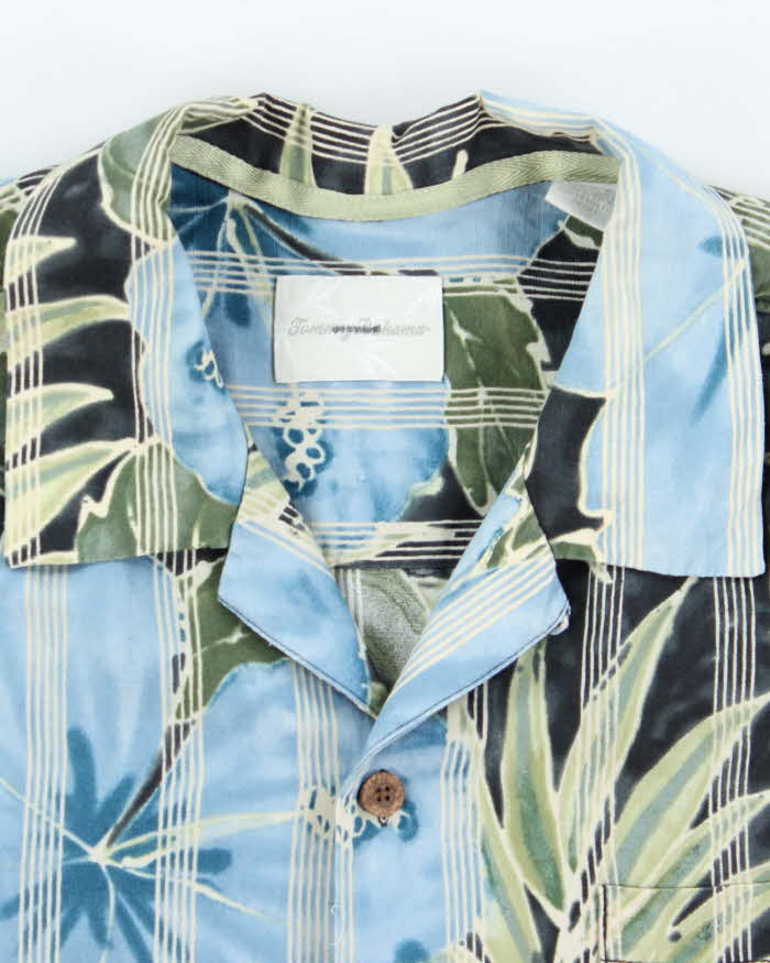 Vintage Y2K Tommy Bahama Floral Printed Hawaiian Shirt - L
