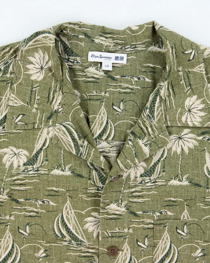 Reyn Spooner x Uniqlo All Over Printed Short Sleeve Hawaiian Shirt - L