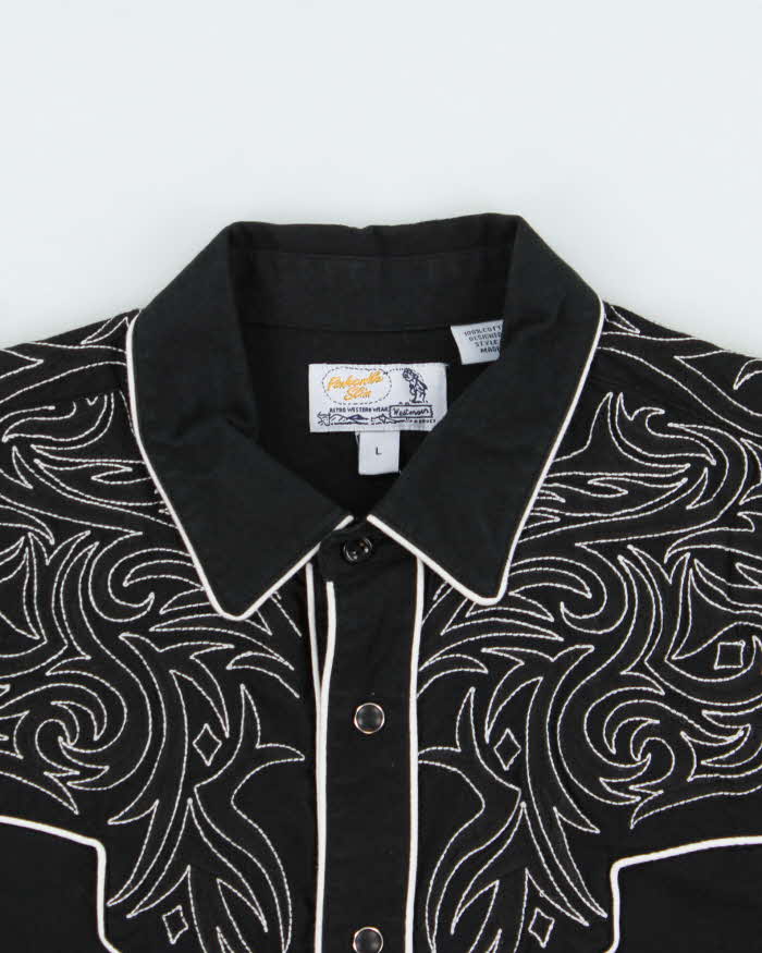 Vintage 00s Black Embroidered Snap Button Western Long Sleeve Shirt - L