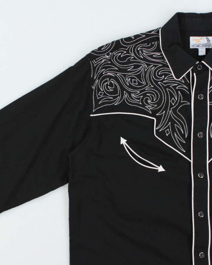 Vintage 00s Black Embroidered Snap Button Western Long Sleeve Shirt - L
