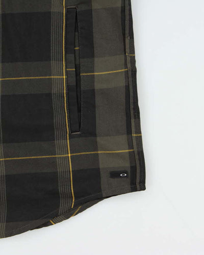 Vintage Oakley Plaid Hip Pocket Long Sleeve Over Shirt - L