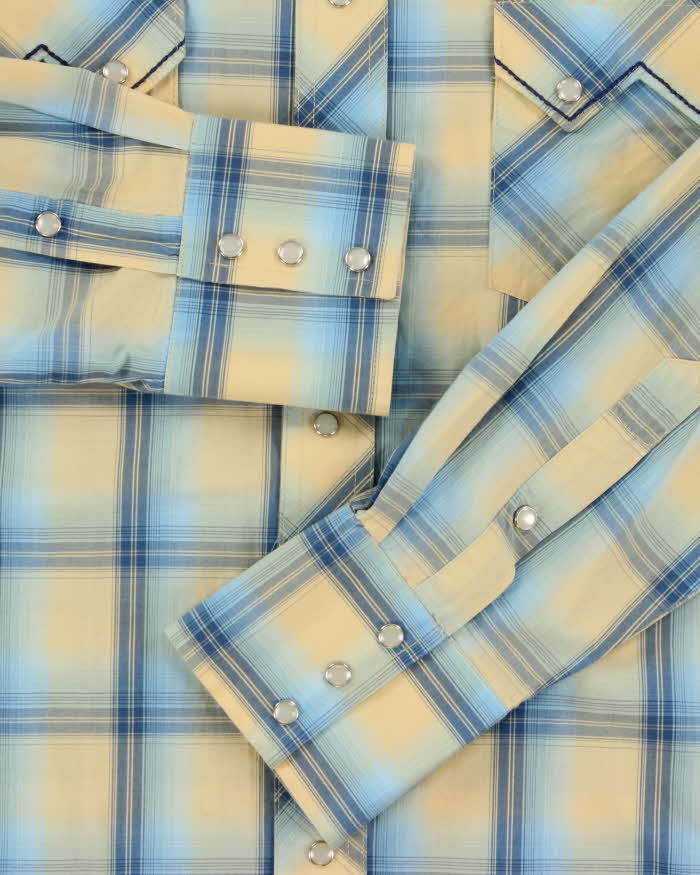 Vintage 00s Wrangler Plaid Snap Button Long Sleeve Western Shirt - L