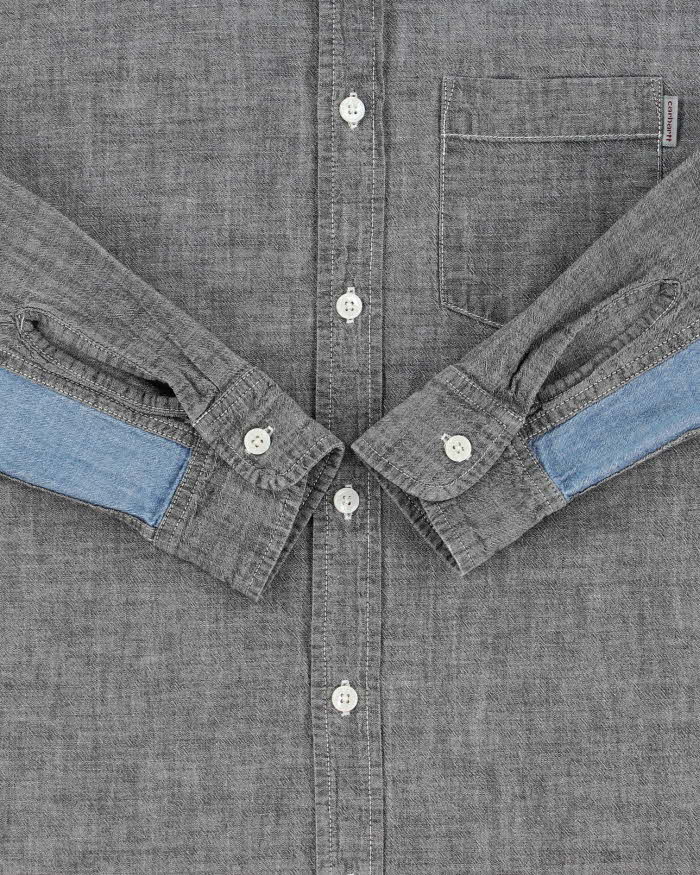 Vintage Carhartt WIP Two-Tone Chambray Long Sleeve Shirt - M