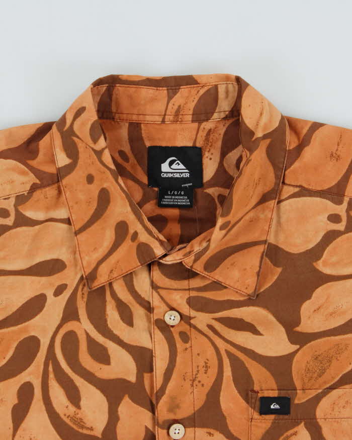 Vintage Quiksilver Floral Short Sleeve Shirt - L