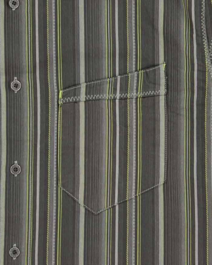 Vintage Y2K 00s Kuhl Suncel Striped Short Sleeve Shirt - M