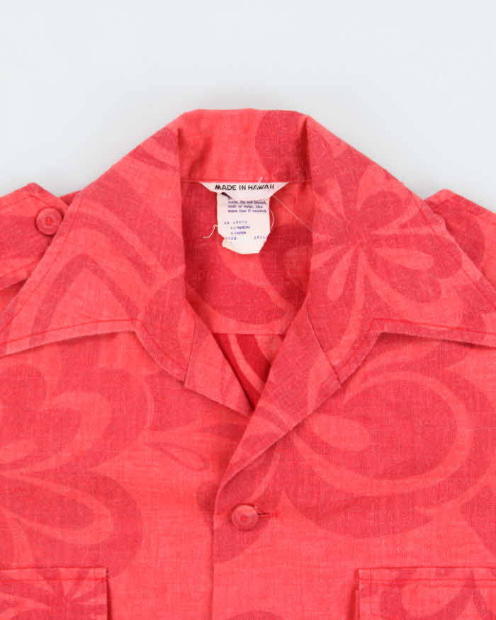 Vintage 1970s Made In USA Floral Hawaiian Adventure Shirt - S