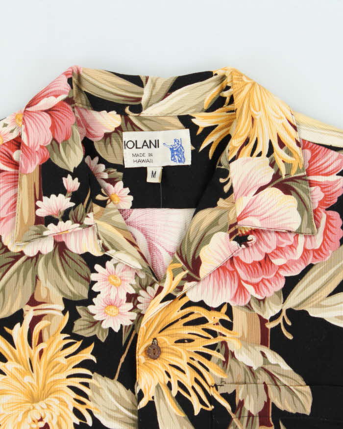 Vintage 1990s IOLANI Made In USA Floral Hawaiian Shirt - M