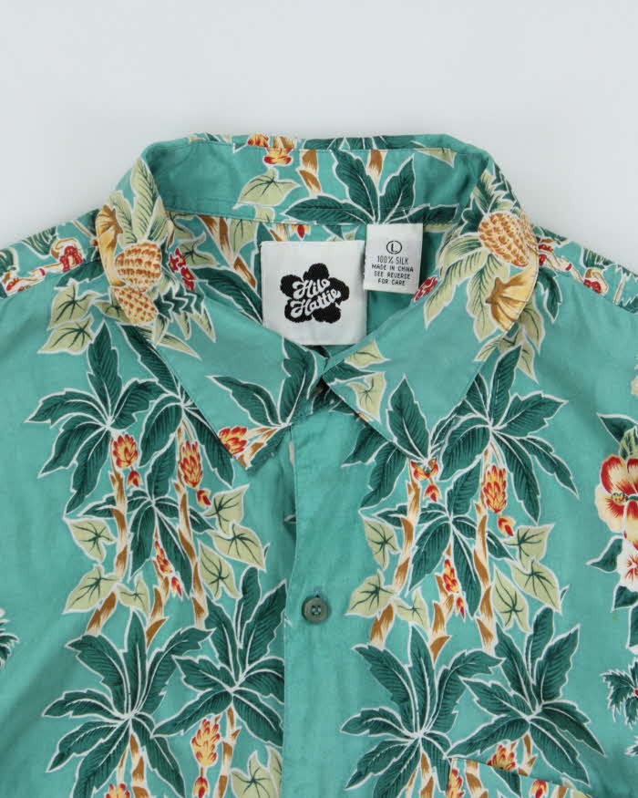 Vintage 1990s Hilo Hattie Silk Floral Hawaiian Shirt - L