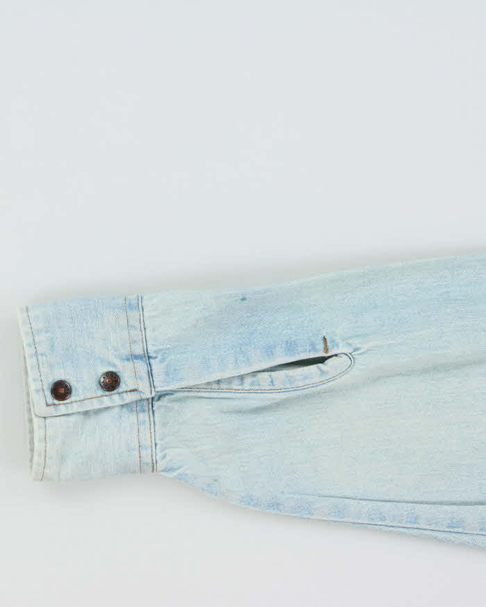 Vintage 1990s Levi's Snap Button Light Wash Denim Long Sleeve Western Shirt - L