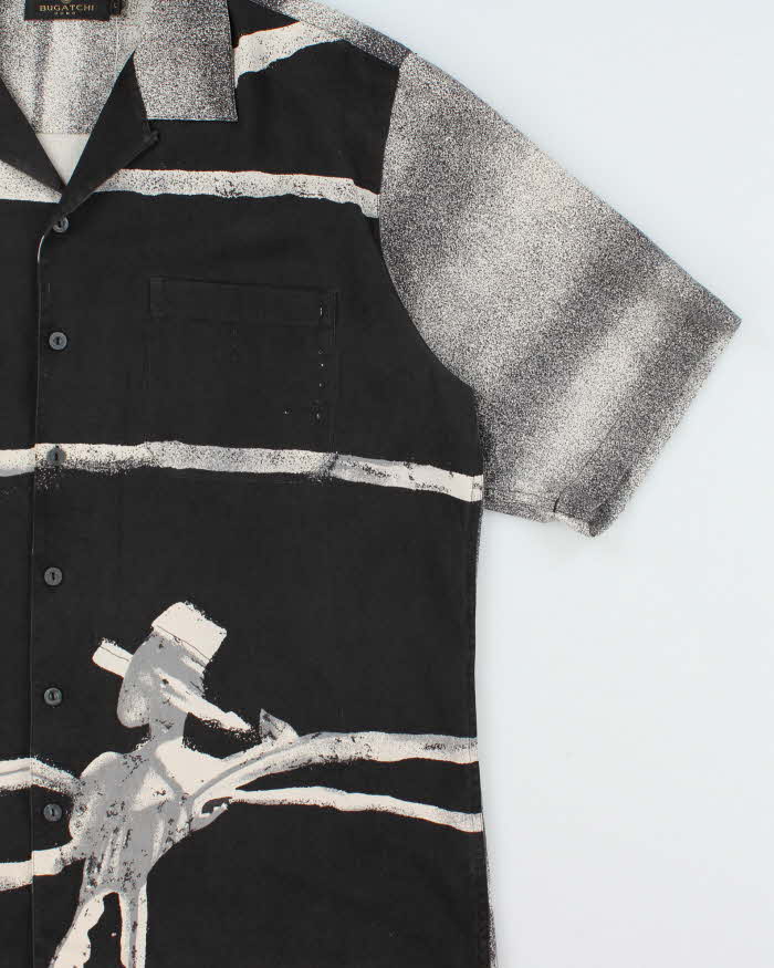 Vintage 1990s Bugatchi Uomo Silk Graphic Short Sleeve Cuban Collar Shirt - L