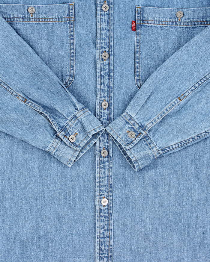 Vintage 2000s Levi's Oversized Denim Long Sleeve Shirt - M