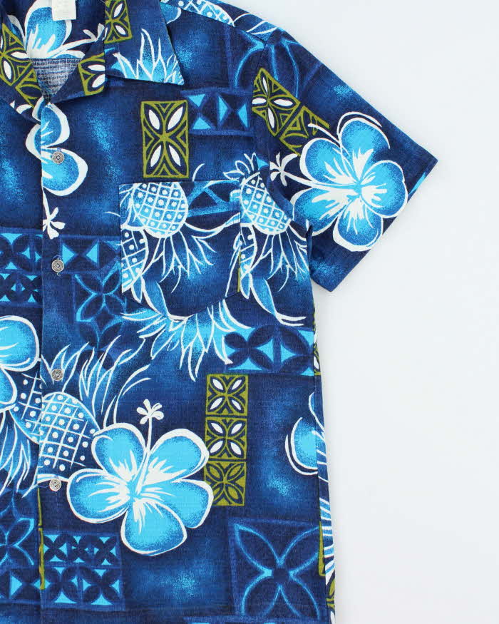 Vintage 1960s Made In USA Barkcloth Polynesian Tiki Hawaiian Shirt - L