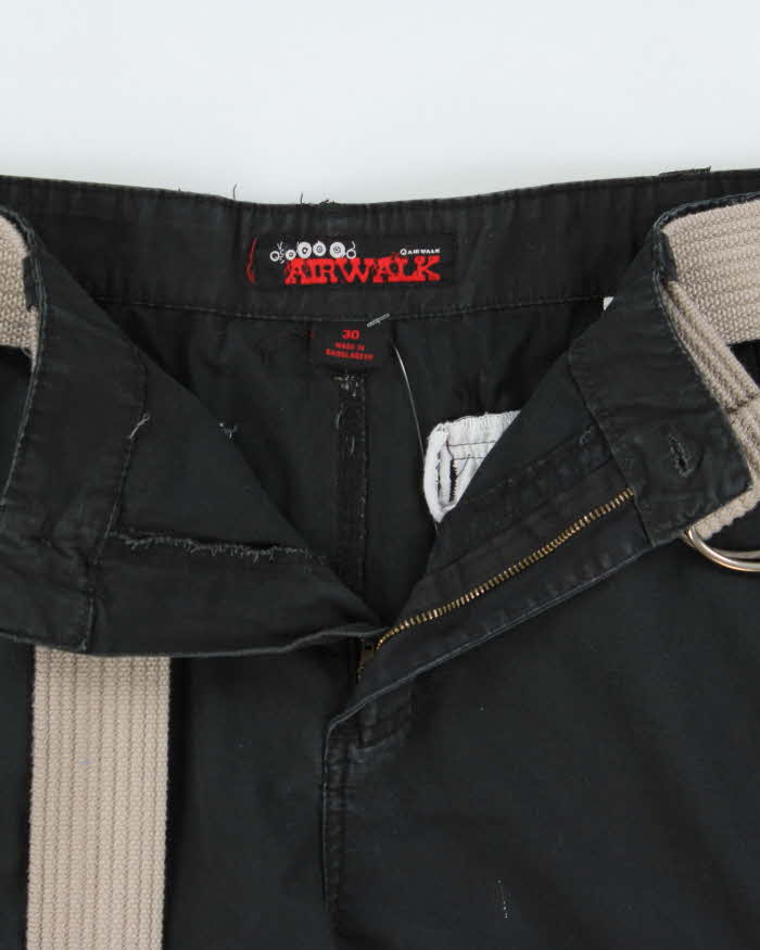 Vintage Y2K 00s Airwalk Canvas Relaxed Fit Belted Cargo Shorts - W30