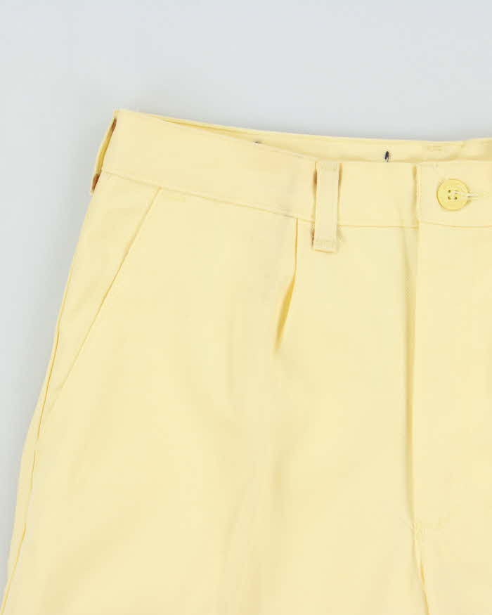 DSWT Vintage 1970s Wrangler Butter Yellow Pleated Cotton Bermuda Shorts - W28