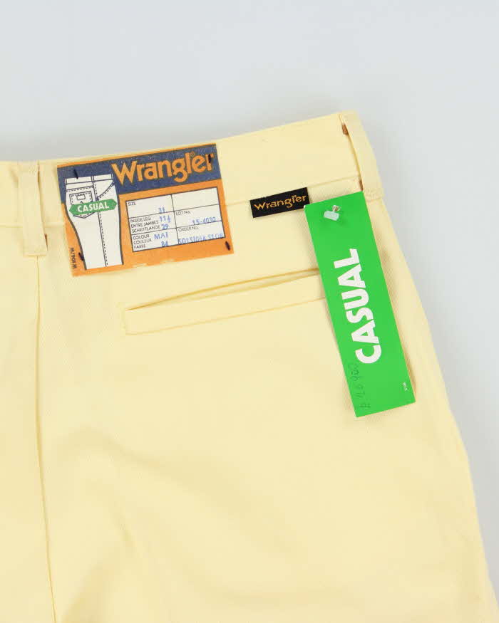 DSWT Vintage 1970s Wrangler Butter Yellow Pleated Cotton Bermuda Shorts - W28
