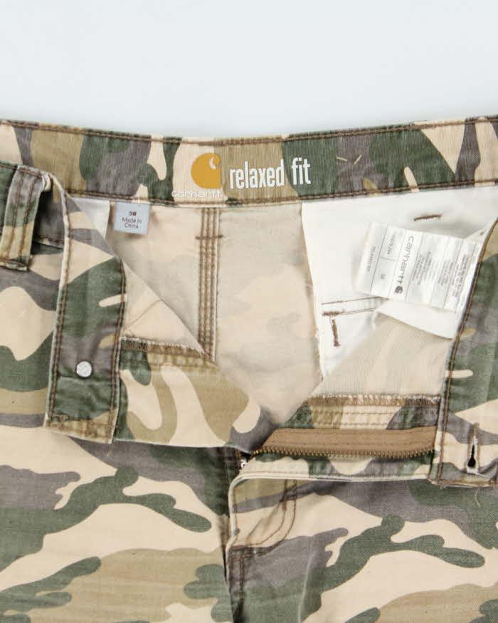 Vintage Carhartt Woodland Camo Rugged Relaxed Fit Cargo Shorts - W36