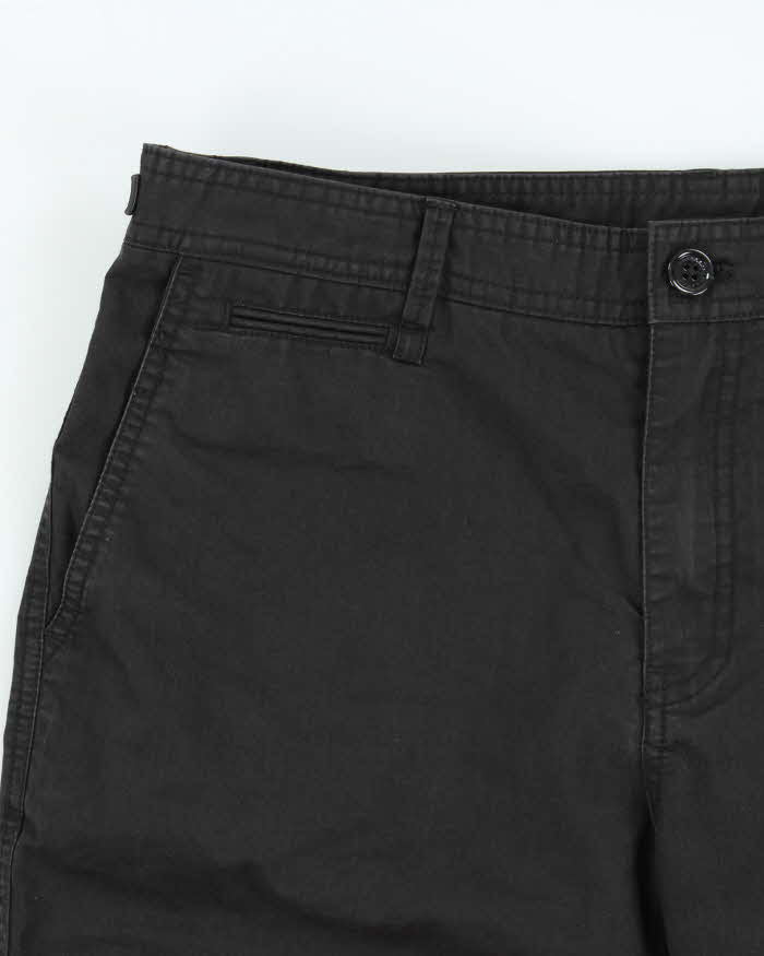 Vintage Burberry Brit Black Adjustable Straight Leg Chino Shorts - W32