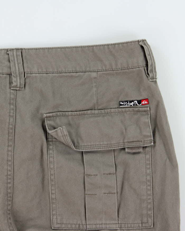 Vintage Y2K 00s Quiksilver Heavyweight Khaki Relaxed Fit Baggy Cargo Shorts - W33