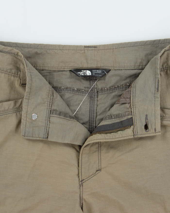 Vintage The North Face Faded Khaki Canvas Relaxed Fit Technical Shorts - W32