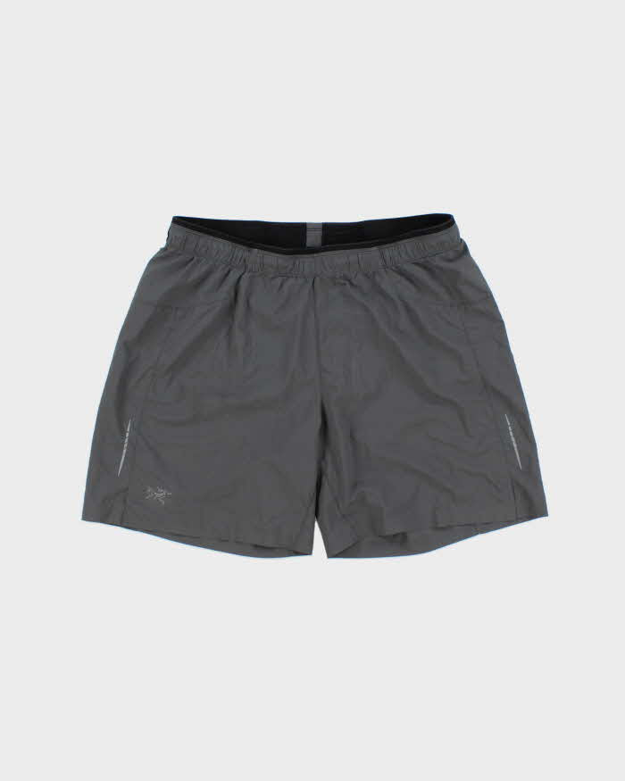 Arc'teryx Grey 'Adan' 7" Lightweight Soft Shell Trail Running Shorts - M