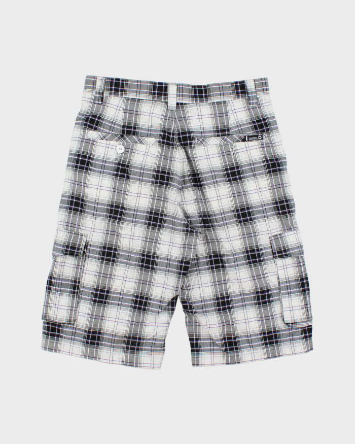 Vintage Y2K 00s Southpole Plaid Twill Canvas Relaxed Fit Baggy Long Skater Shorts - W34