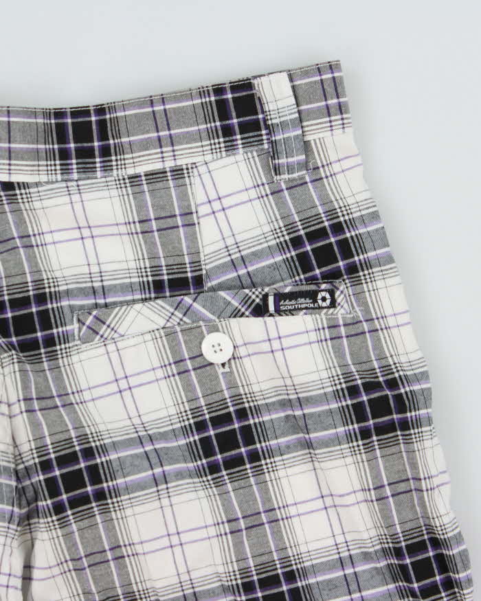 Vintage Y2K 00s Southpole Plaid Twill Canvas Relaxed Fit Baggy Long Skater Shorts - W34