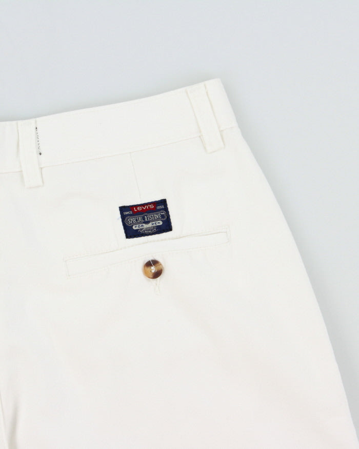 Vintage 1990s Levi's Special Reserve Double Pleated Relaxed Fit Chino Bermuda Shorts - W30