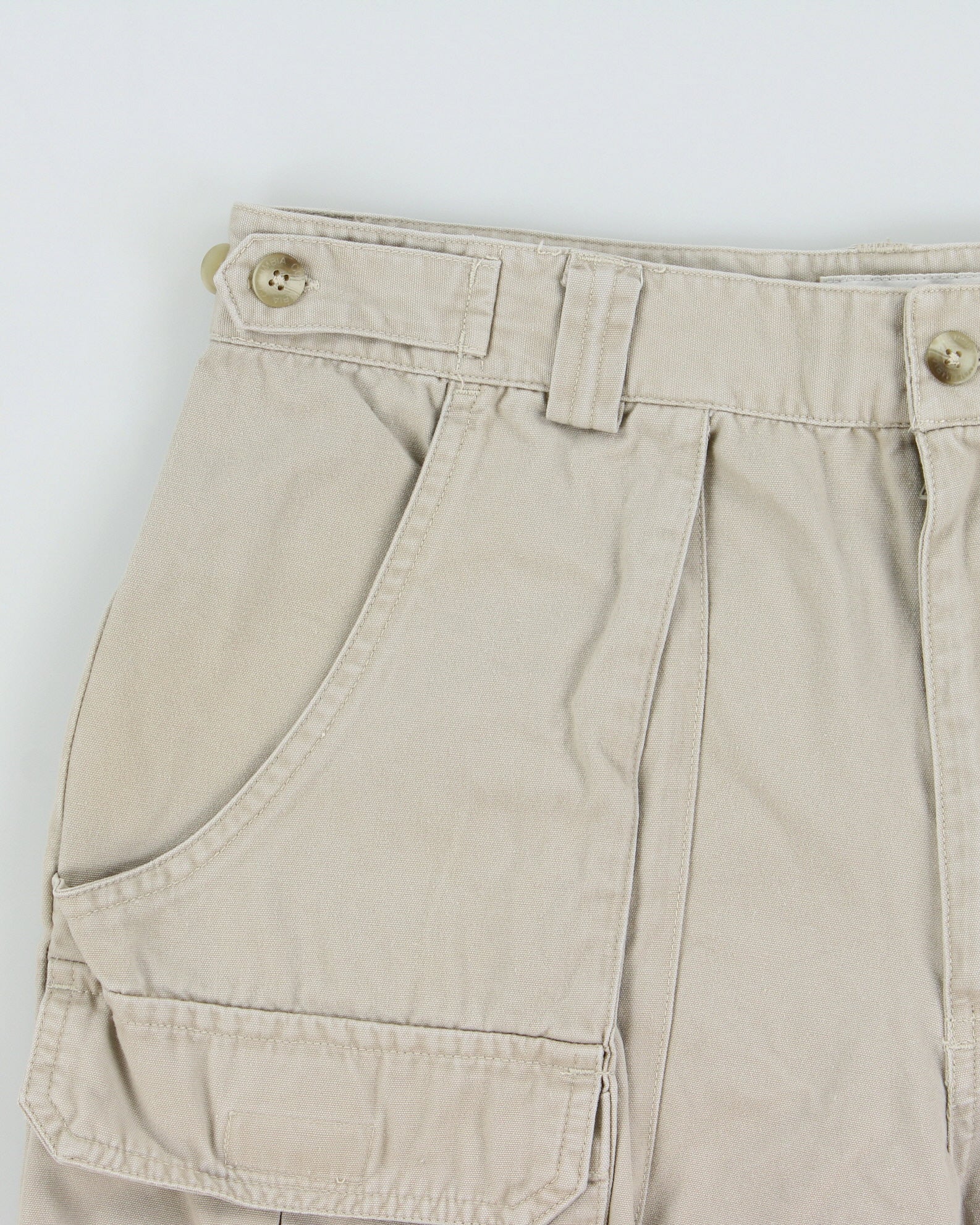 Vintage 1998 Columbia Desert Khaki Canvas Multi-Pocket Relaxed Fit Bermuda Shorts - W30