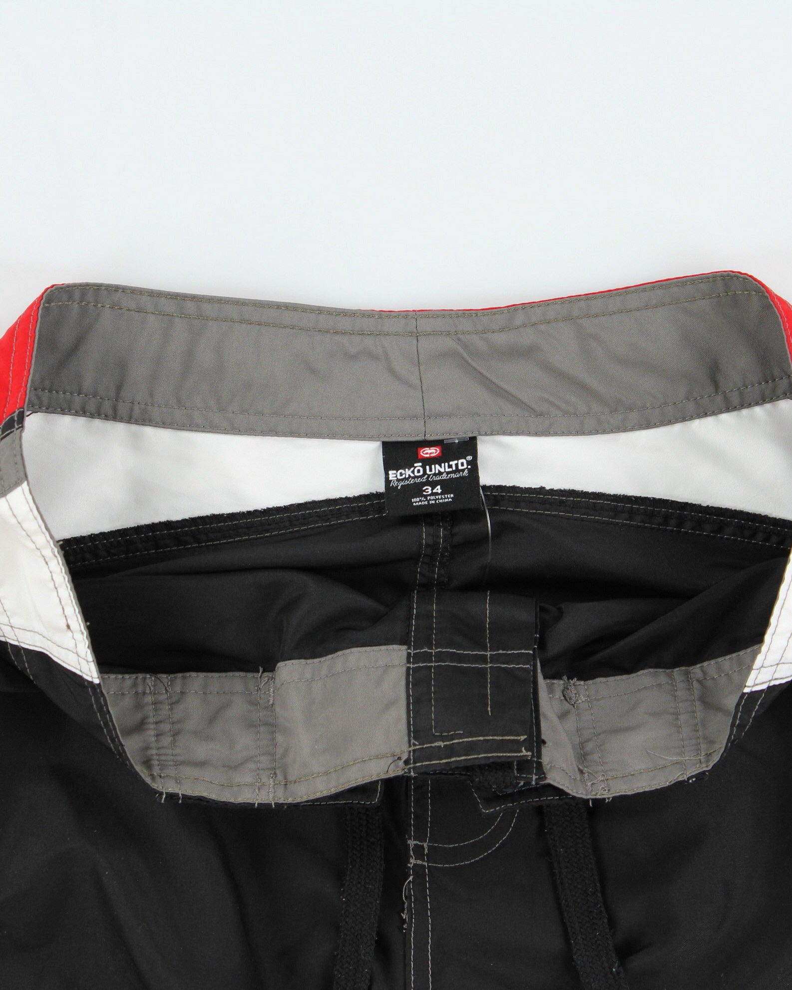 Vintage Y2K 00s Ecko UNLTD Relaxed Fit Wide Leg Shell Board Shorts - W34