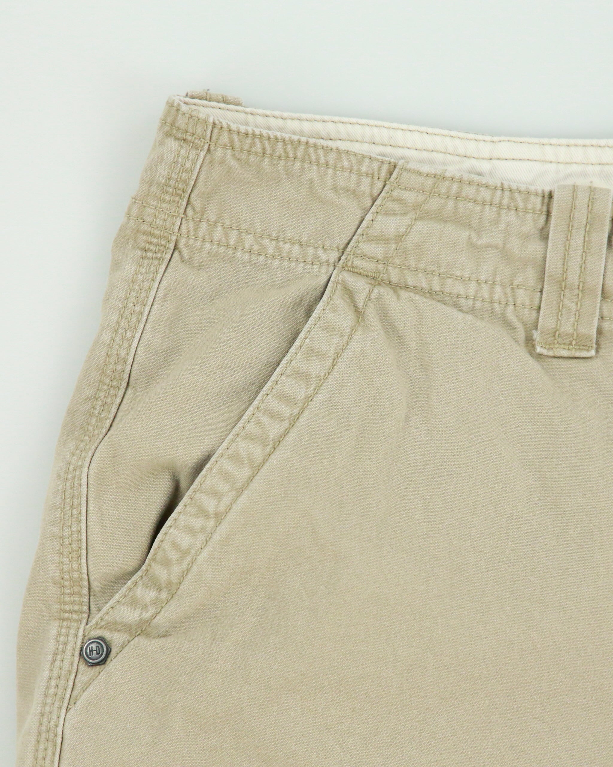 Vintage Y2K 00s Harley Davidson Baggy Multi Pocket Cargo Shorts - W38