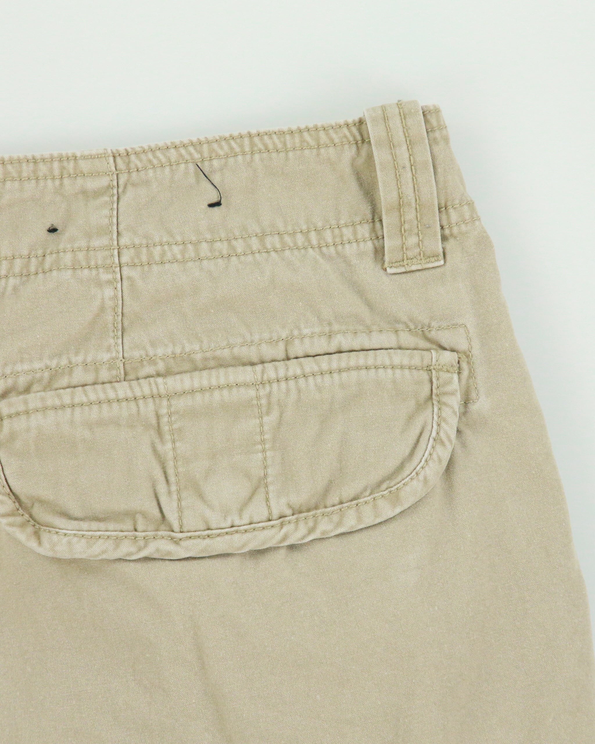 Vintage Y2K 00s Harley Davidson Baggy Multi Pocket Cargo Shorts - W38